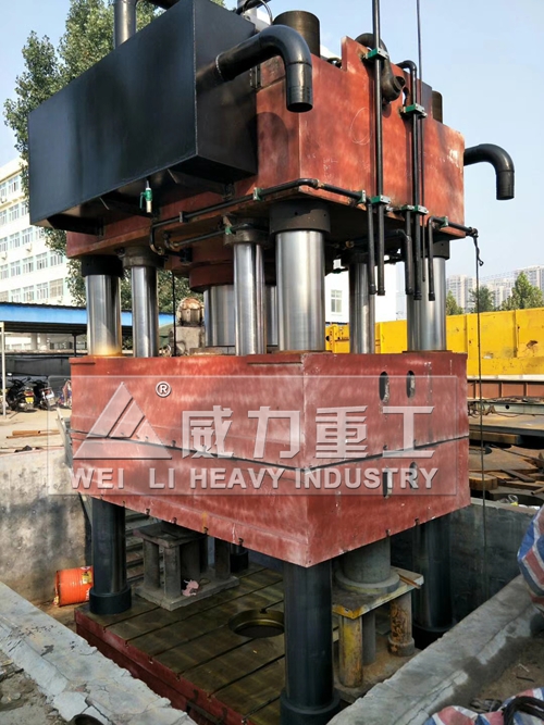 2600噸四梁四柱液壓機(jī)