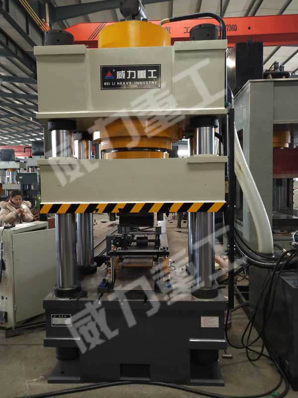 錨桿托盤液壓機(jī)主機(jī)
